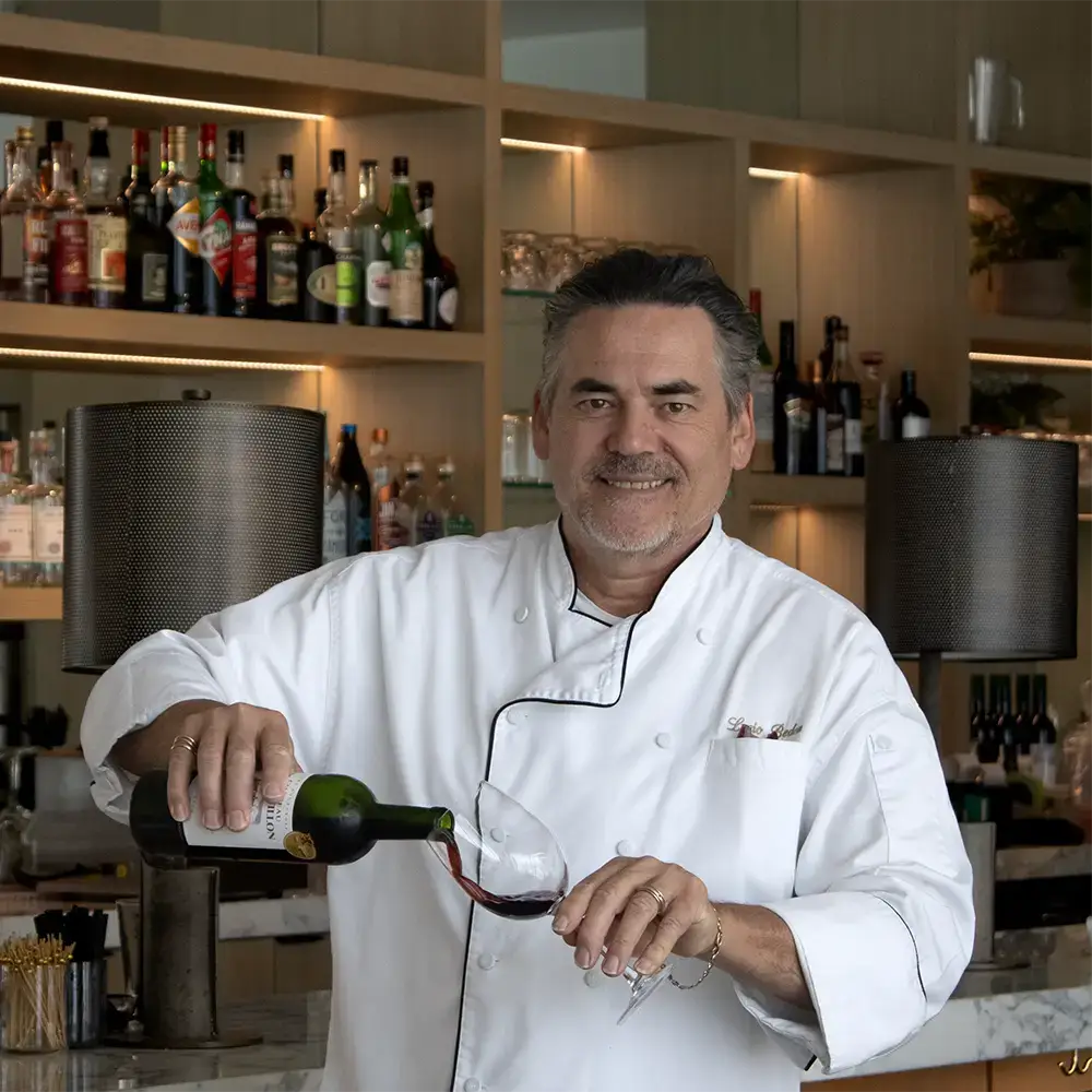 Chef Lucio Bedon Header Image - Mobile